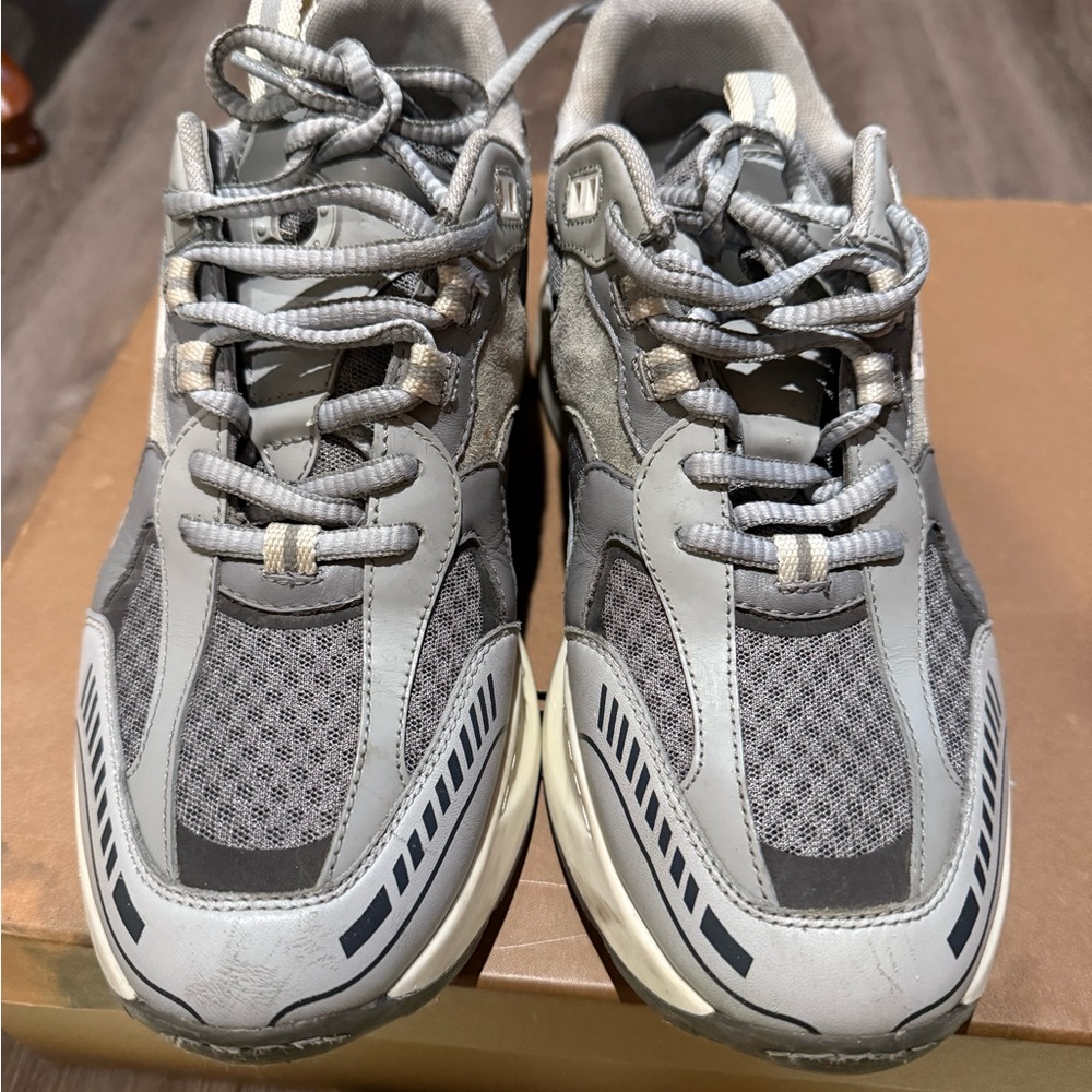 Burnerry Men's Gray Athletic Shoes